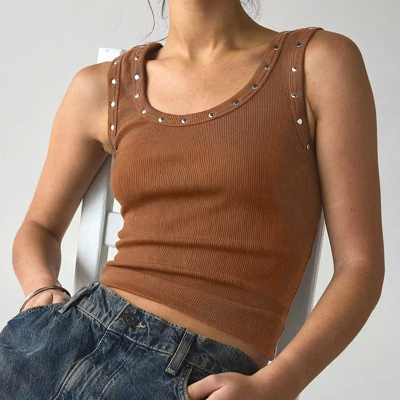 Y2K Rivet Trim Ribbed Crop Tan - Tank Top Ribbed ulasan dan harga